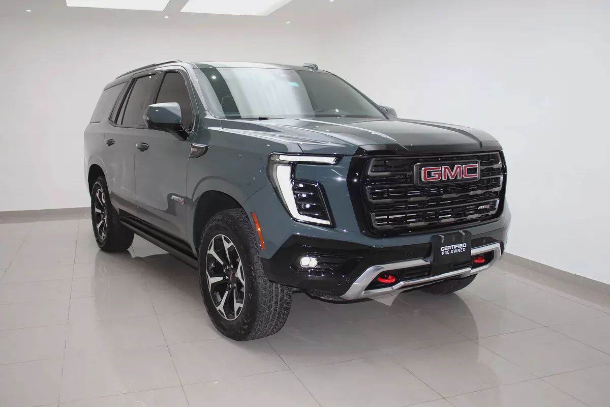 6.2L GMC Yukon AT4 Ultimate 2025 GCC Specs - Luxury Off-Roader
