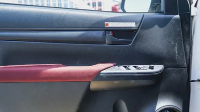 TOYOTA HILUX BASIC 2.4 DISL MODEL 2025 GCC SPECS-14