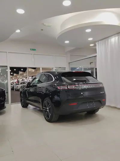 Brand New 2025 Seres 5 Premium | GCC Specs | Luxury Hybrid SUV-3