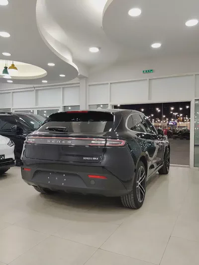 Brand New 2025 Seres 5 Premium | GCC Specs | Luxury Hybrid SUV-5