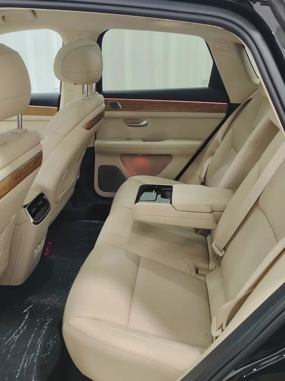 Brand New 2025 Seres 5 Premium | GCC Specs | Luxury Hybrid SUV-11-11