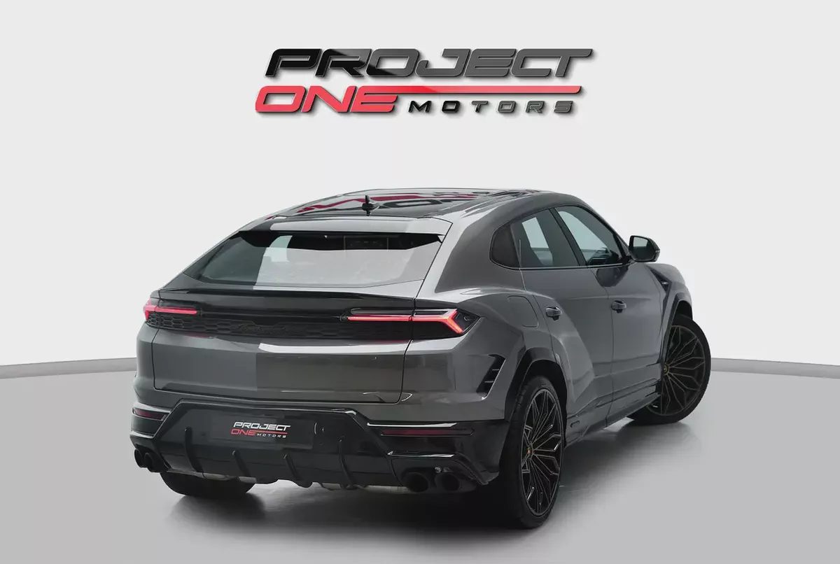 2025 LAMBORGHINI URUS SE-3-3