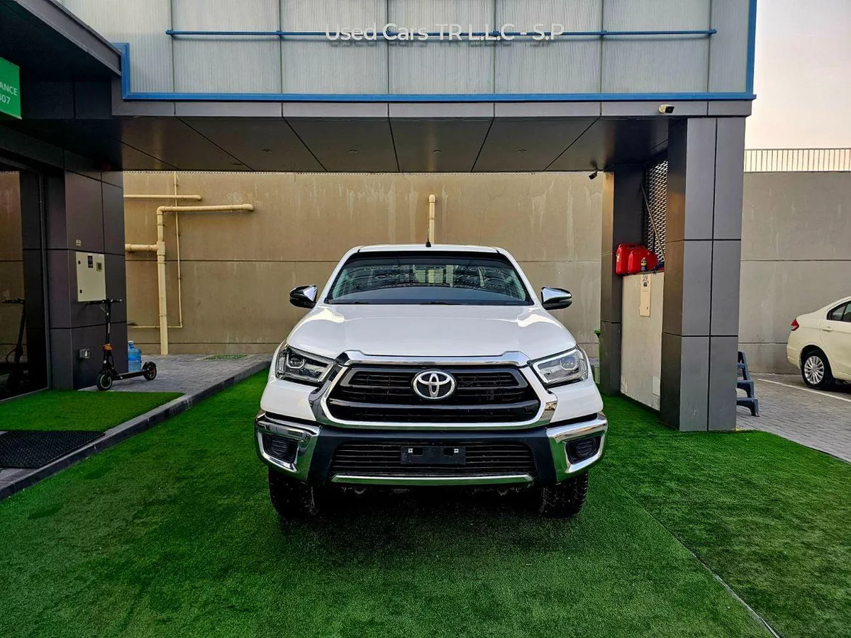 Toyota Hilux GLX HILUX SR5/ AUTO GEAR/ AUTO WINDOW/ WIDE BODY/ CHROME BUMPER-2-0