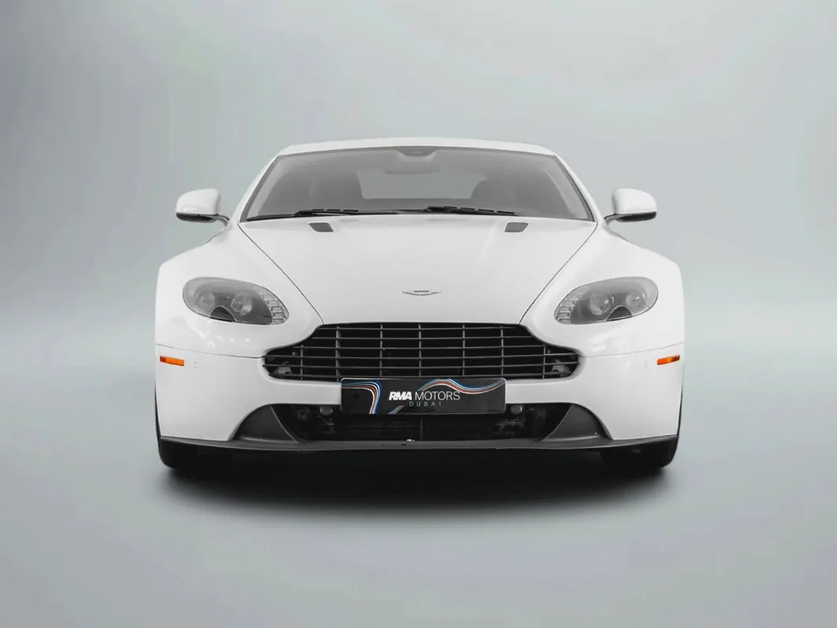 CASH ONLY: 165,000 AED | 2016 Aston Martin V8 Vantage / GCC specs-2-2
