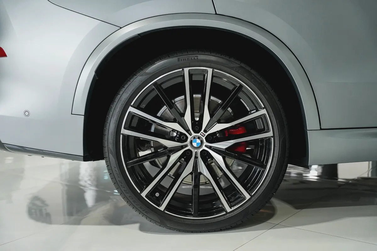 BMW X5 M60i 2025 GCC Specs - Brand New!-18-18