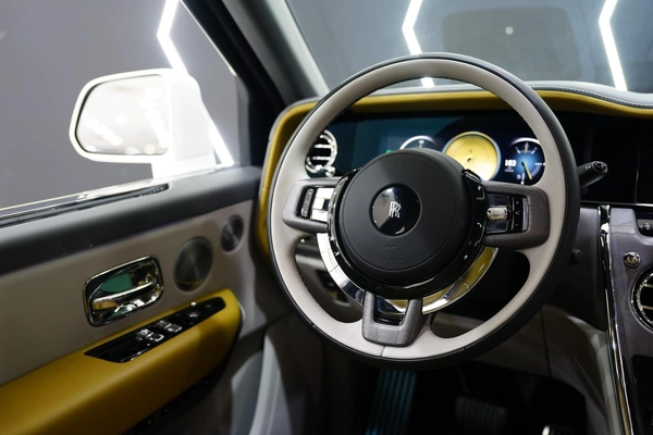Rolls-Royce Cullinan 2025