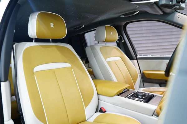 Rolls-Royce Cullinan 2025