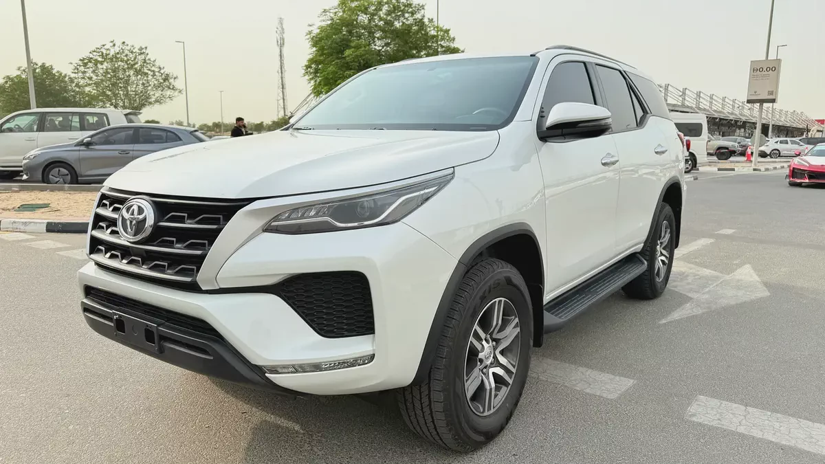 2023 Toyota Fortuner 2.7L GCC! EMI (1566x60) Loan without or with down payment-1-1