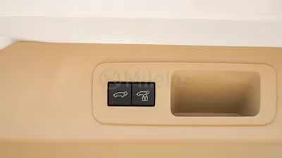 Toyota Land Cruiser VXR-10