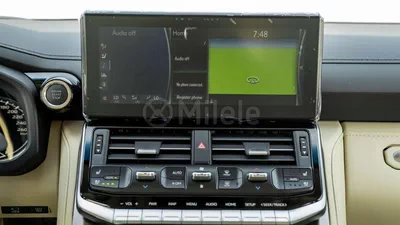 Toyota Land Cruiser VXR-21
