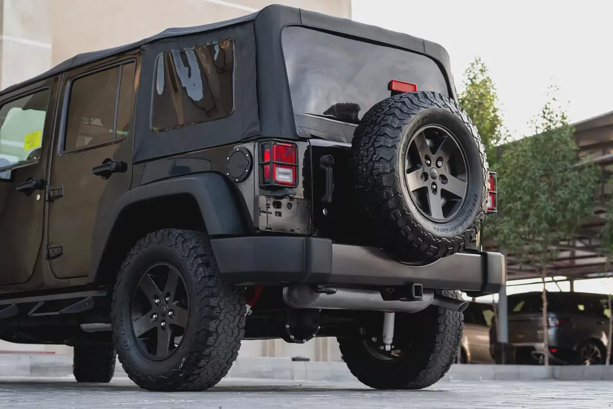 JEEP WRANGLER UNLIMTED 2017-8-8