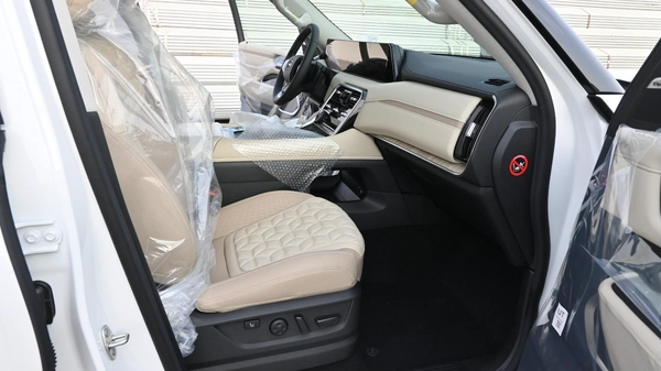 Nissan Patrol LE Platinum 3.5TT VR35 9AT 2025
