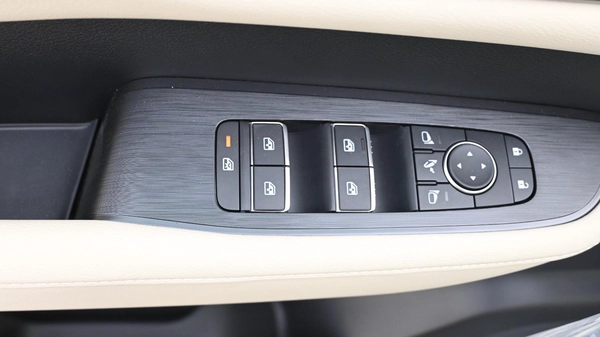 Nissan Patrol LE Platinum 3.5TT VR35 9AT 2025