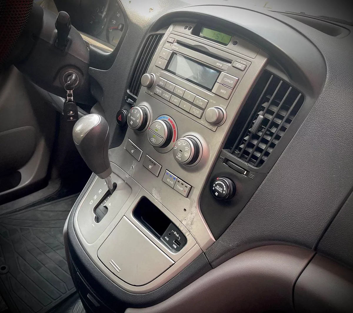 Hyundai Starex H1 Diesel-10-0