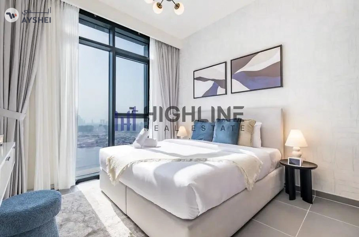 Aquatic Outlook | High Floor | Bright | Vacant