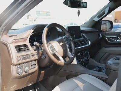 Chevrolet Suburban LT 2023 GCC Specs-6