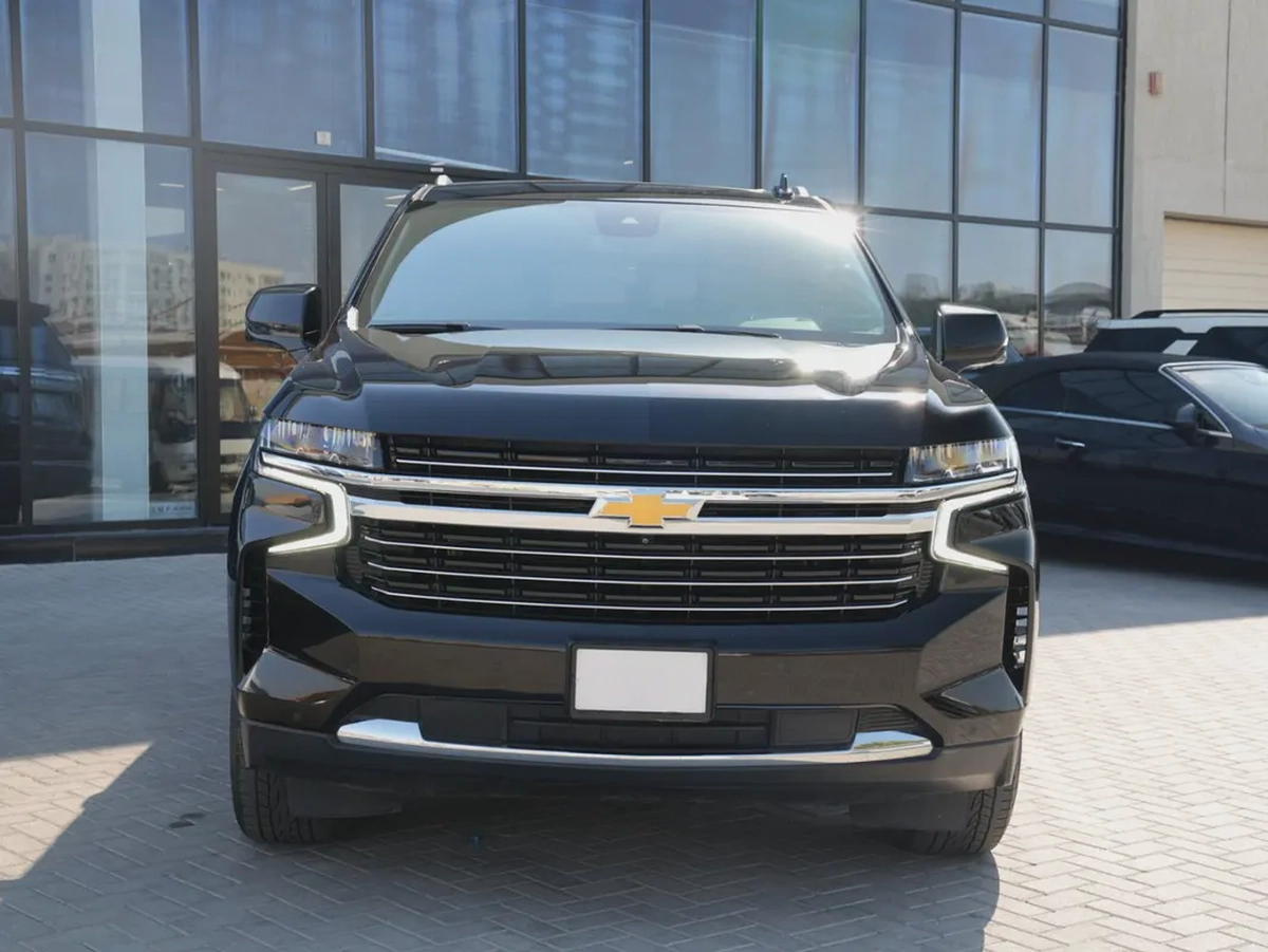 Chevrolet Suburban LT 2023 GCC Specs-1-1