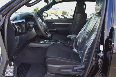 2025 Toyota Hilux Adventure - GCC Specs - 4.0 Petrol Brand New!-3