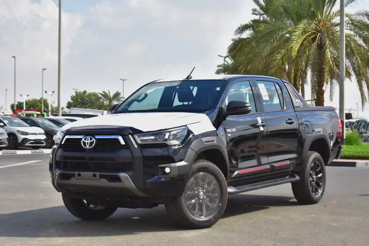 2025 Toyota Hilux Adventure - GCC Specs - 4.0 Petrol Brand New!-1-1