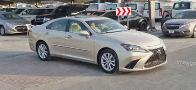 Lexus ES 350 2012 - American Specs - Excellent Condition-2