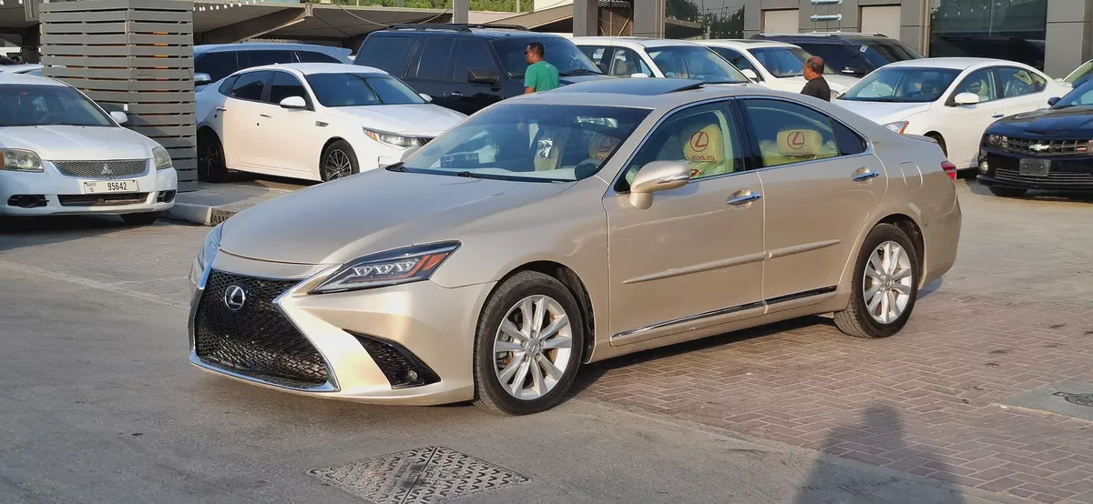 Lexus ES 350 2012 - American Specs - Excellent Condition-1-1