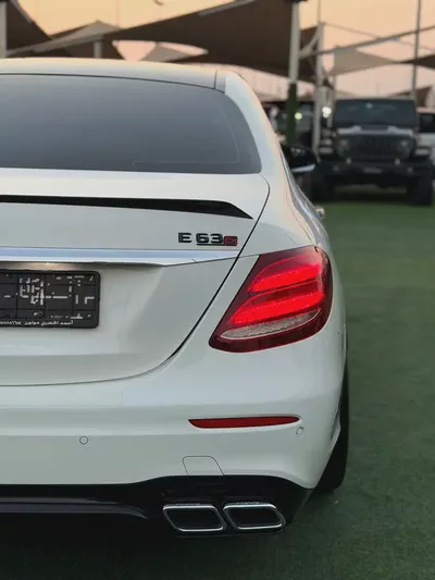 (2019) MERCEDES E63s //AMG// FULL OPTION -EXCELLENT CONDITION--18