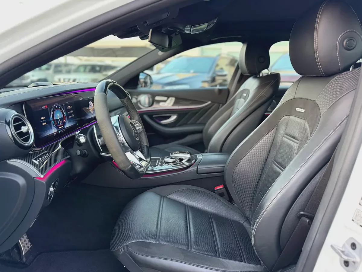 (2019) MERCEDES E63s //AMG// FULL OPTION -EXCELLENT CONDITION--7-7