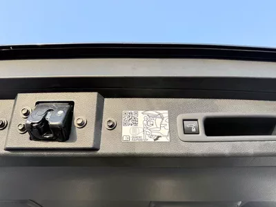 Toyota Sienna XLE hybrid 2.5 L premium-22