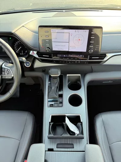 Toyota Sienna XLE hybrid 2.5 L premium-6