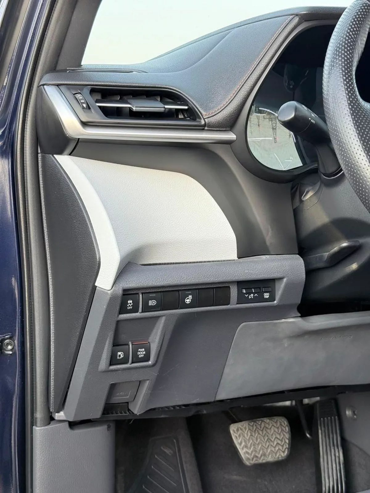Toyota Sienna XLE hybrid 2.5 L premium-20-0