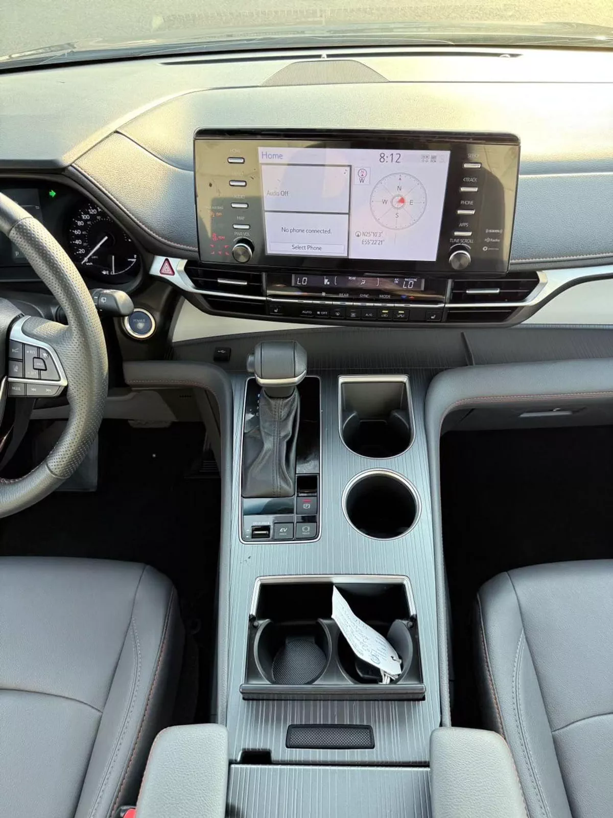 Toyota Sienna XLE hybrid 2.5 L premium-6-0