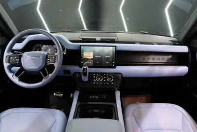Land Rover Defender 90 SE P400 2023-6
