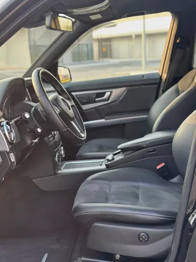 Stunning Mercedes-Benz GLK 350 4MATIC - 2013 - Japanese Specs-6