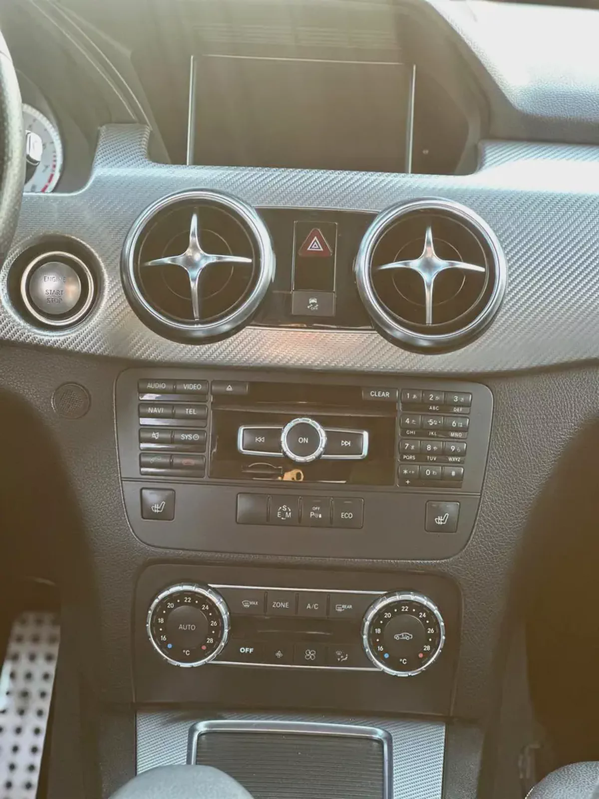 Stunning Mercedes-Benz GLK 350 4MATIC - 2013 - Japanese Specs-14-14