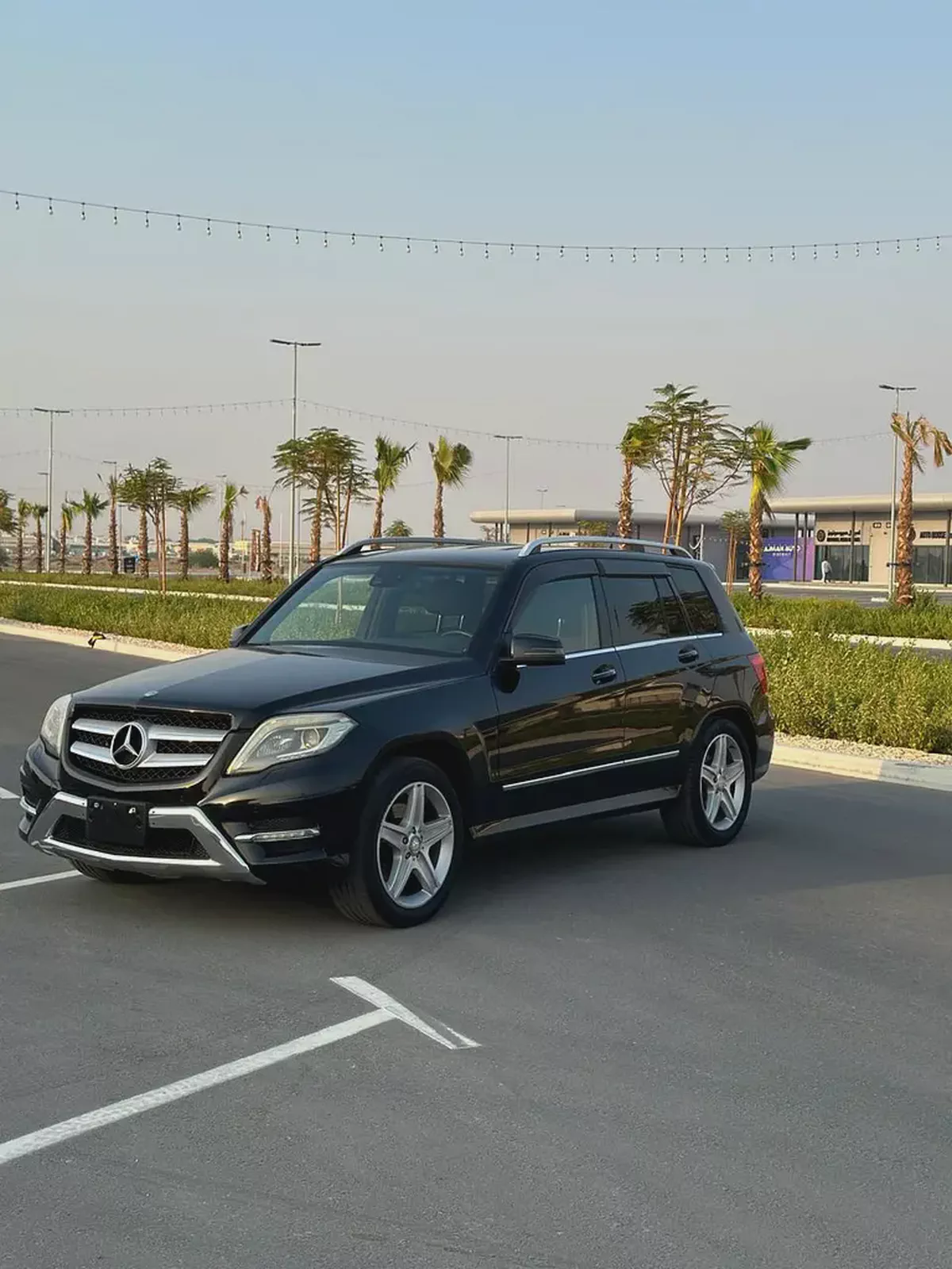 Stunning Mercedes-Benz GLK 350 4MATIC - 2013 - Japanese Specs