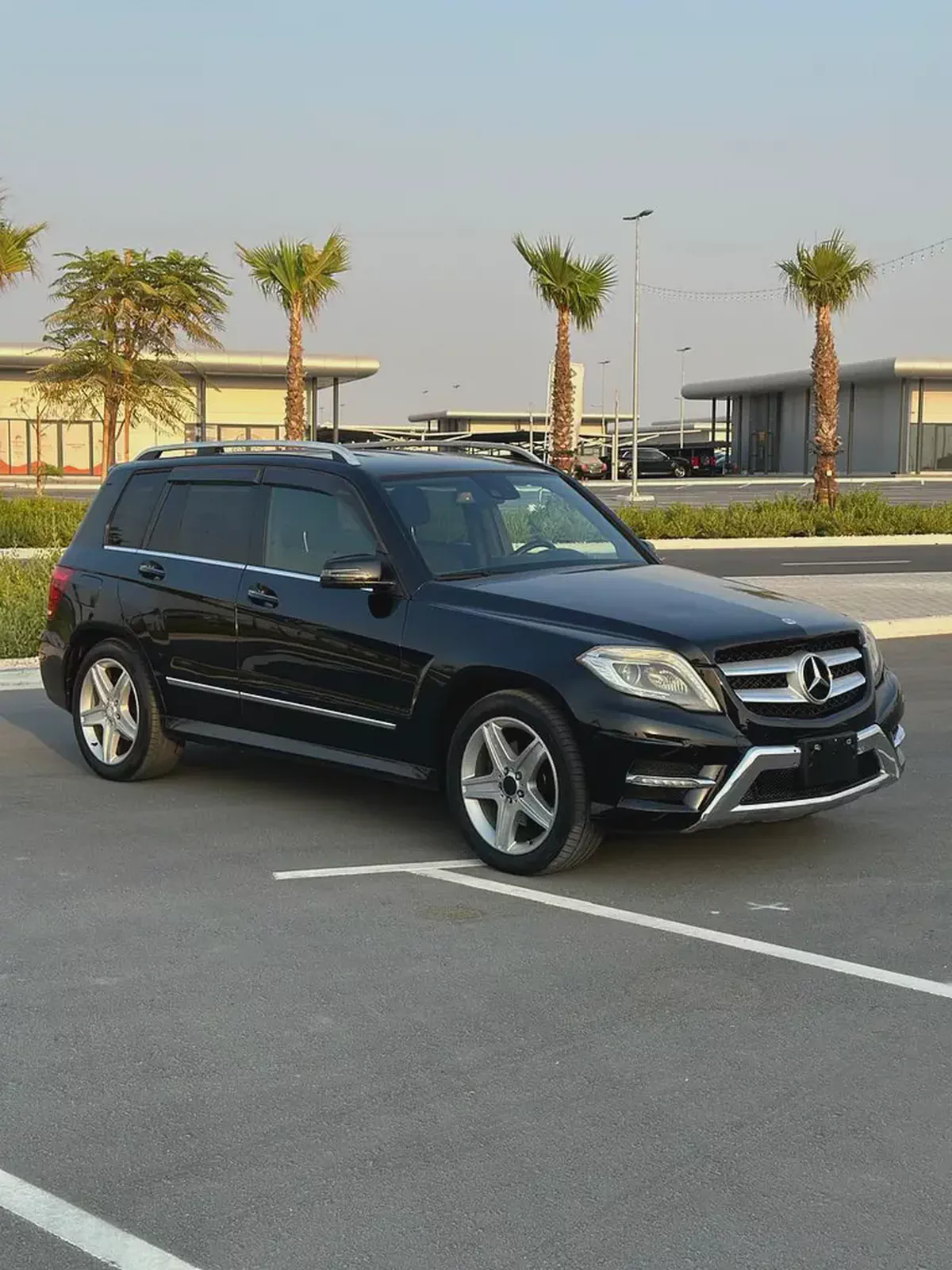 Stunning Mercedes-Benz GLK 350 4MATIC - 2013 - Japanese Specs-1-1