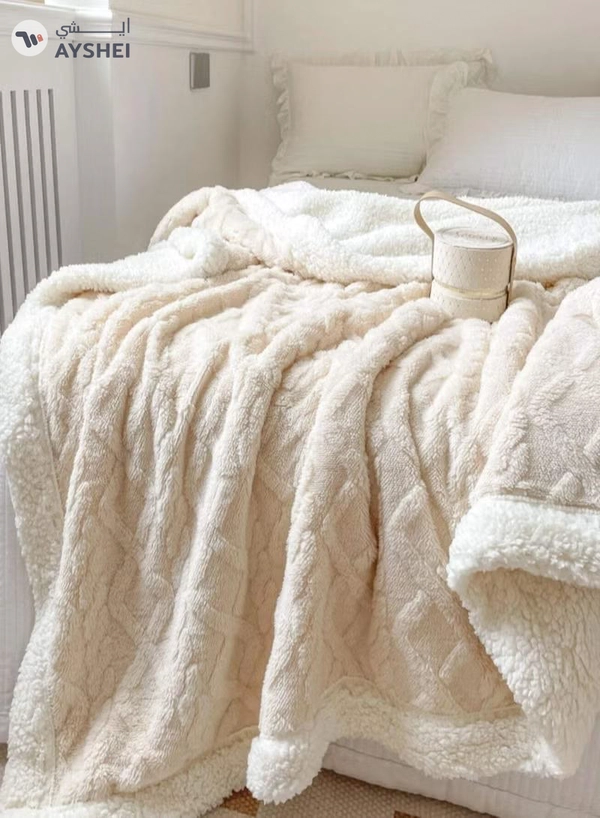 DubaiGallery Winter thickened Polar Fleece blanket soft comfortable double layer lamb Fleece office home nap warm sofa blanket