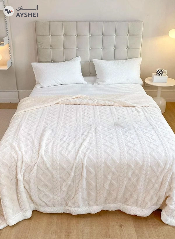 DubaiGallery Winter thickened Polar Fleece blanket soft comfortable double layer lamb Fleece office home nap warm sofa blanket