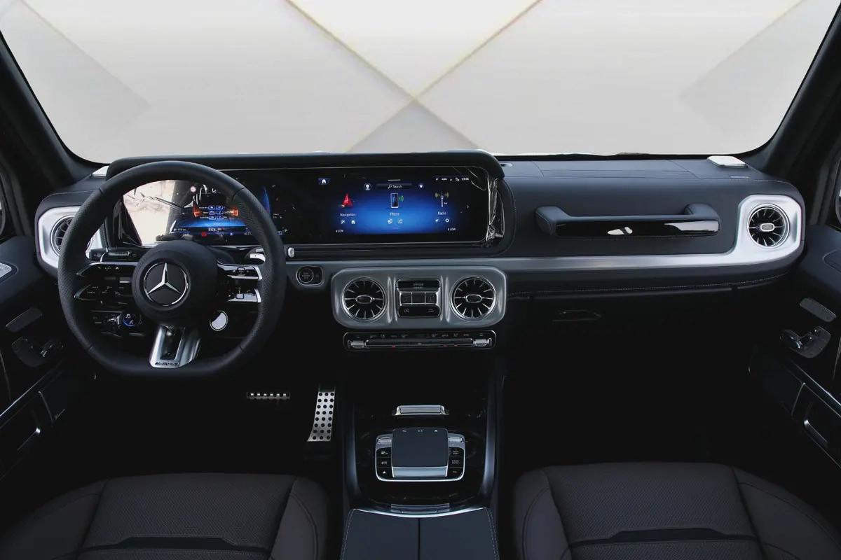 2025 MERCEDES BENZ G63 AMG - LOCAL REGISTRATION-FULLY LOADED  -BRAND NEW-12-12