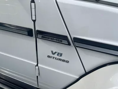 Mercedes Benz G63 AMG STANDARD-12