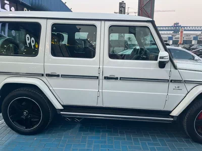 Mercedes Benz G63 AMG STANDARD-6