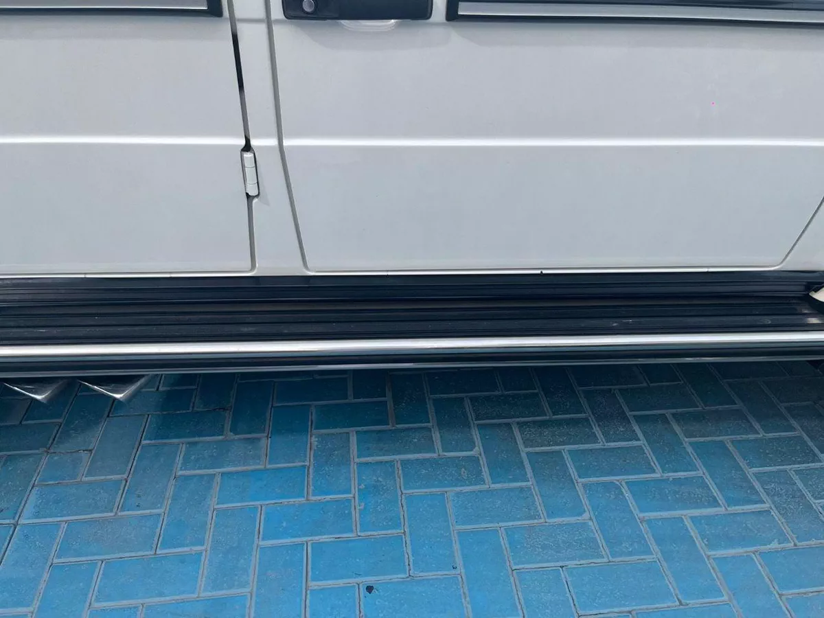 Mercedes Benz G63 AMG STANDARD-11-0