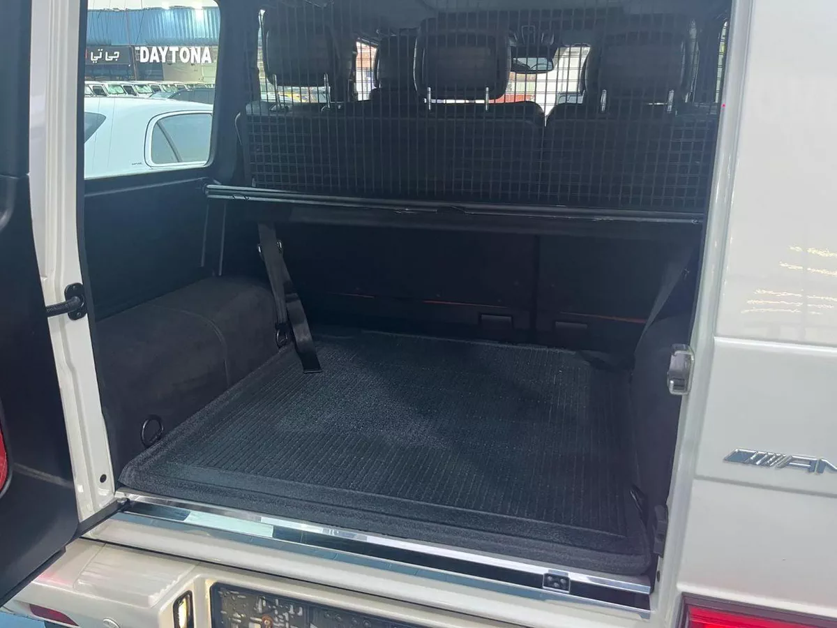 Mercedes Benz G63 AMG STANDARD-22-0