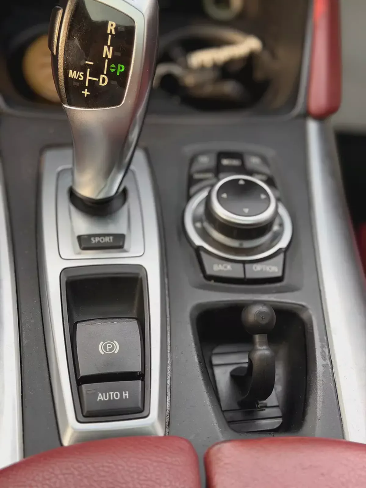 Pristine 2013 BMW X6 M | GCC Specs | Low Mileage-12-12