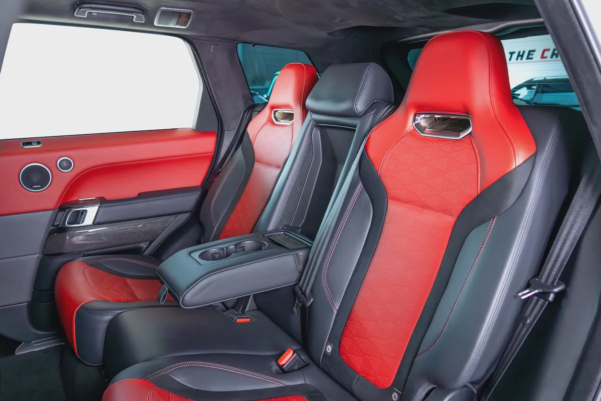 Range Rover Sport SVR Carbon Edition-Low Mileage-Red Calipers-1 Owner-Very Well Maintained-14-14