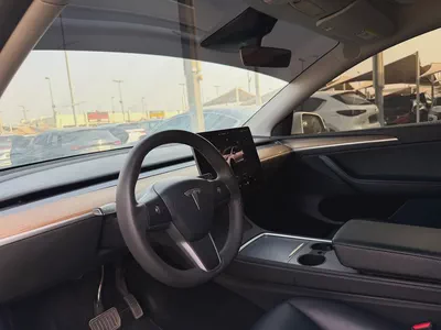 Tesla Model Y -Long Range -2022 -GCC- FREE ACCIDENT—ORIGINAL PAINT-SERVICE AGENCY-UNDER WARRANTY-8