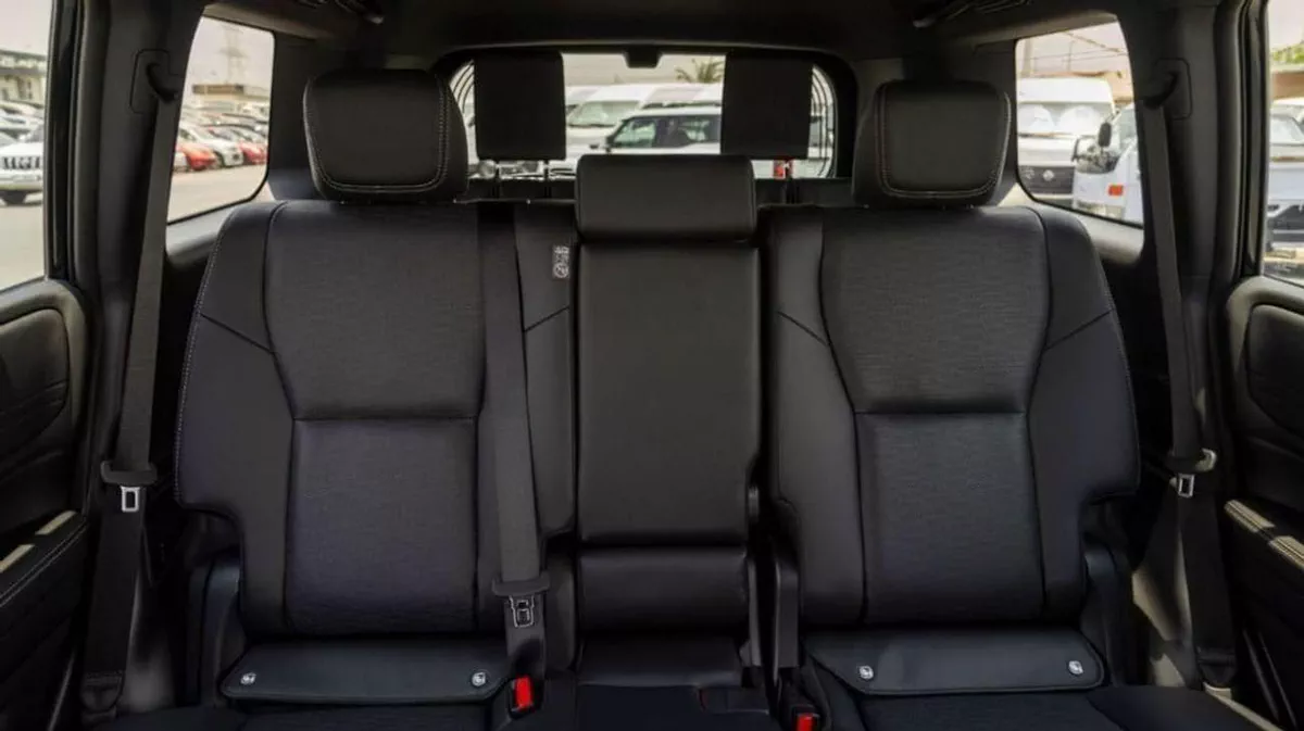 Toyota Land Cruiser S- DLX Toyota Prado Premium  2.8L Diesel MY2025-21-0