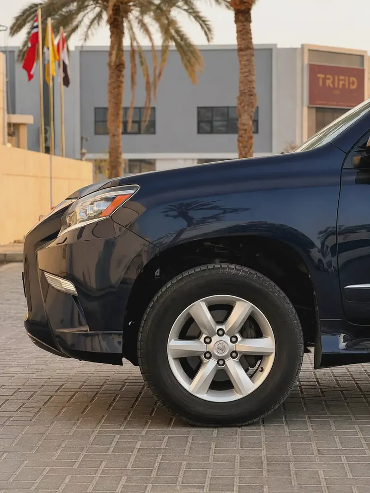 AED 2,470 P.M | LEXUS | GX-460 | 4.6L V8 | UNDER WARRANTY | 2017 | GCC-8-8