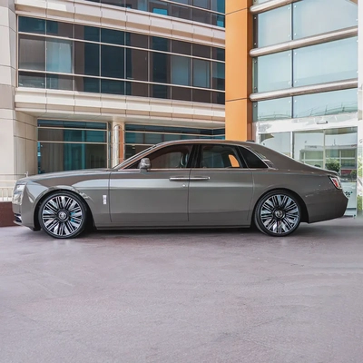Rolls-Royce Ghost 2025  SILVER BADGE  Luxury Sedan DONE ONLY 2000KM-5