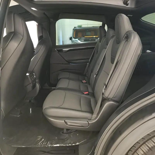 AED 1311 PM | TESLA MODEl X P75D 2017 | WELL MAINTAINED | 1 YEAR WARRANTY | GCC